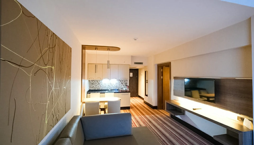 هتل رامادا پلازا بای ویندهام ازمیر